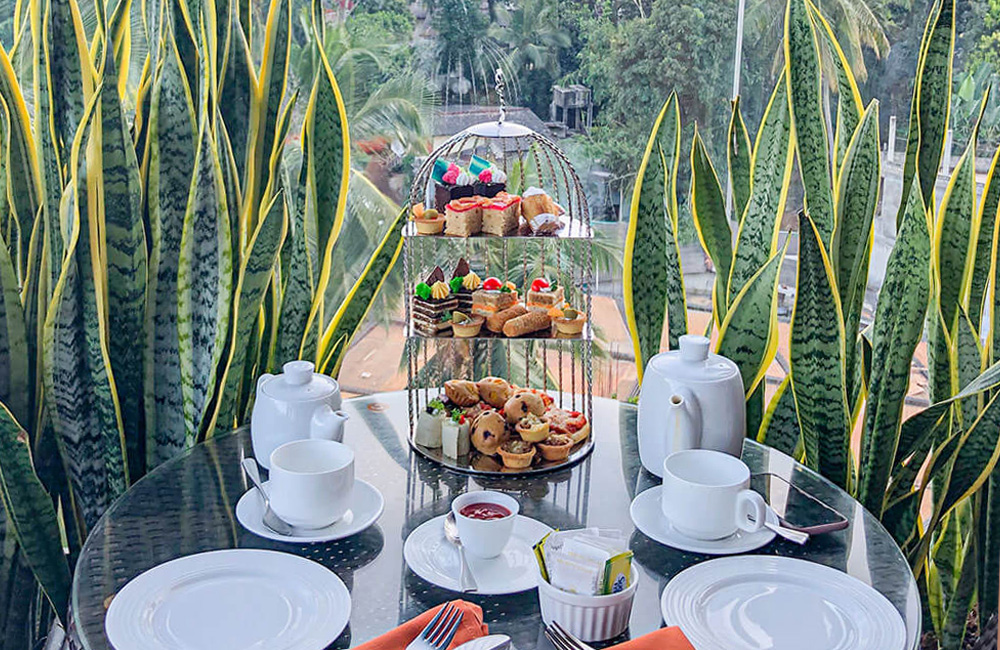 The Golden Crown Hotel Kandy High Tea